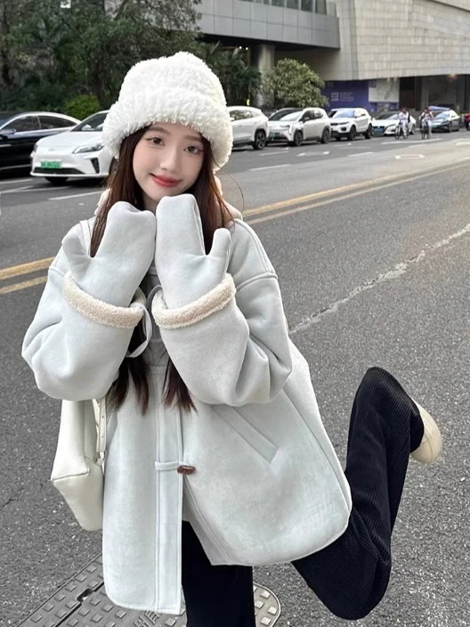 秋冬防寒 あったかアウター 裹起毛大人ゆったりカジュアル ストリート サイズ レディース ムートン ゆるダボ シルエット学生通学丈韓国風 スタイルアップ かわいい ブルゾン ファー系ファッション 秋冬防寒 あったかアウター 裹起毛大人ゆったりカジュアル ストリート サイズ レディース ムートン ゆるダボ シルエット学生通学丈韓国風 スタイルアップ かわいい ブルゾン ファー系ファッション