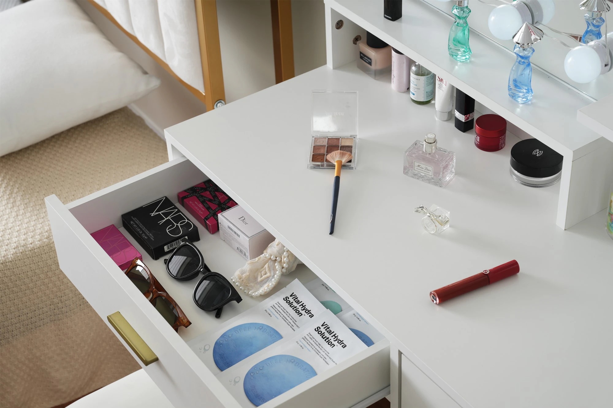 [国内発送]3【WF325701AAA】ドレッサー化粧台 テーブル 鏡台 LEDライト付き スツール付き 引き出し 収納 サイド収納 メイク台 シンプル 大容量 可愛い(原：WF313993AAA/W