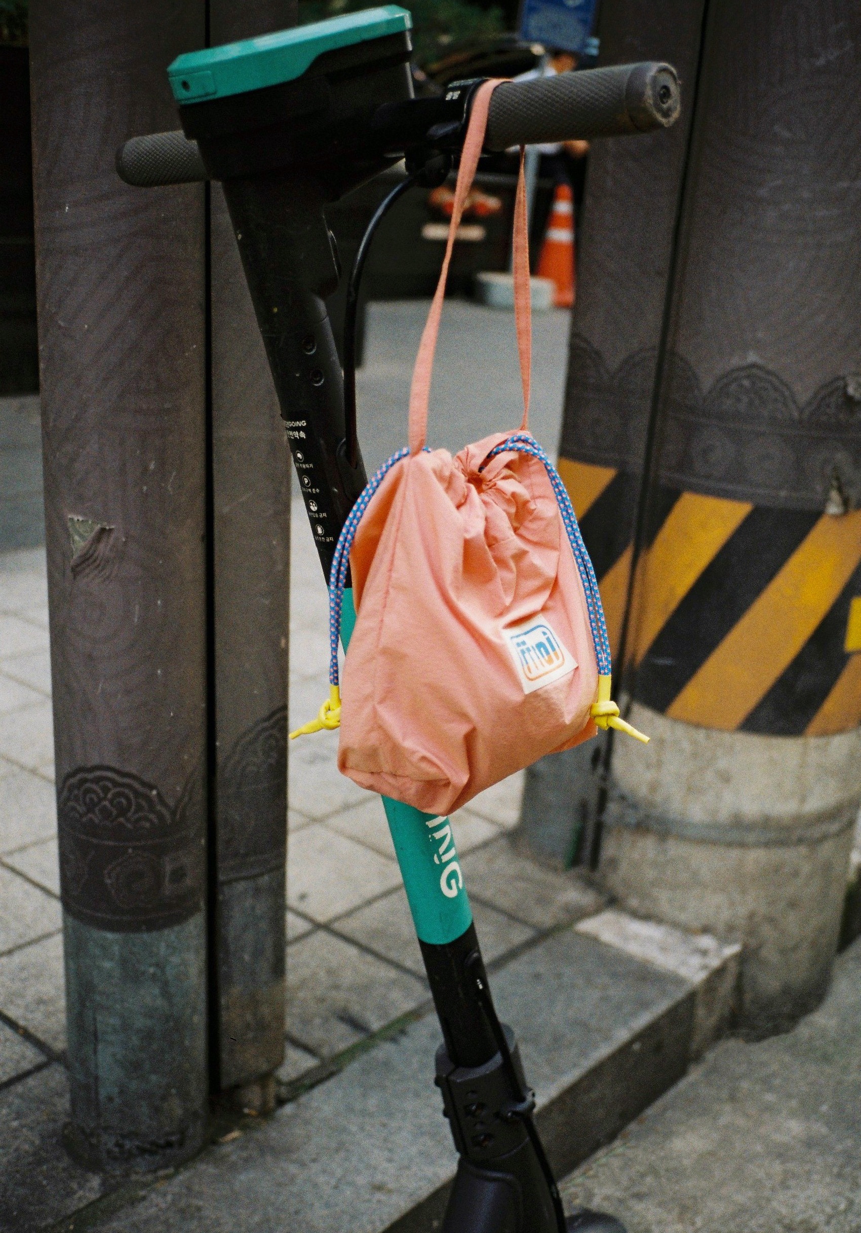 Qoo10 ポーチ [ピンク]