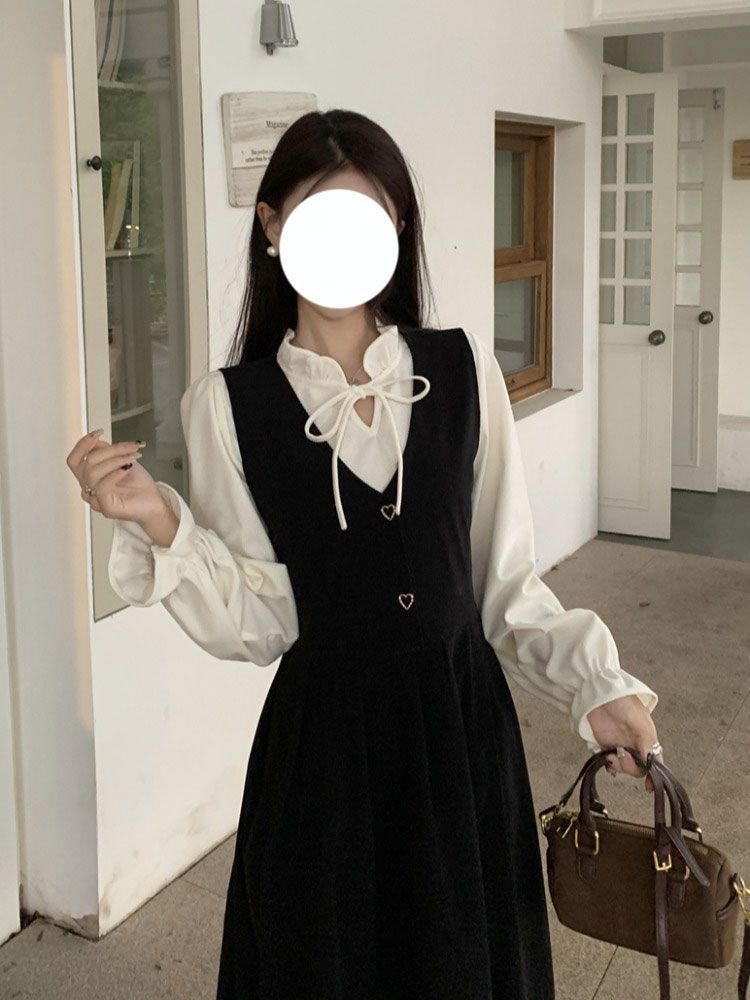 春作韓国ファッション復古バックスカートワンピースセット腰をすぼめるやせて見えるコーデュロイ2030a字スカート 春作韓国ファッション復古バックスカートワンピースセット腰をすぼめるやせて見えるコーデュロイ2030a字スカート