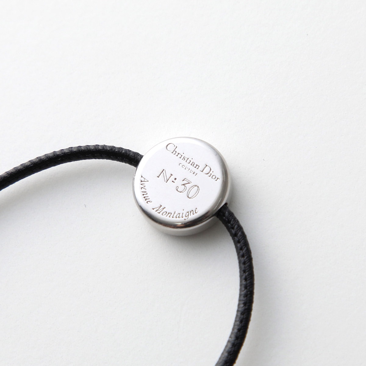 Dior ディオール コードブレスレット B2538HOMLE メンズ レザー ロゴ カナージュ メタルコイン CDチャーム 004 B2538HOMLE_D004 Dior ディオール コードブレスレット B2538HOMLE メンズ レザー ロゴ カナージュ メタルコイン CDチャーム 004 B2538HOMLE_D004