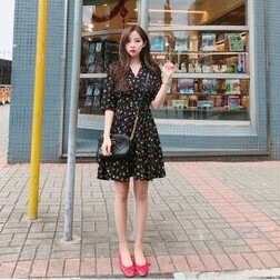 ワンピース シャツ シフォンワンピース 膝上 ミニ丈 袖あり 7分袖 Vネック 襟なし Aライン カシュクール 無地 かわいい きれいめ シンプル カジュアル 大人 上品 おしゃれ お洒落 レトロ ワンピース シャツ シフォンワンピース 膝上 ミニ丈 袖あり 7分袖 Vネック 襟なし Aライン カシュクール 無地 かわいい きれいめ シンプル カジュアル 大人 上品 おしゃれ お洒落 レトロ