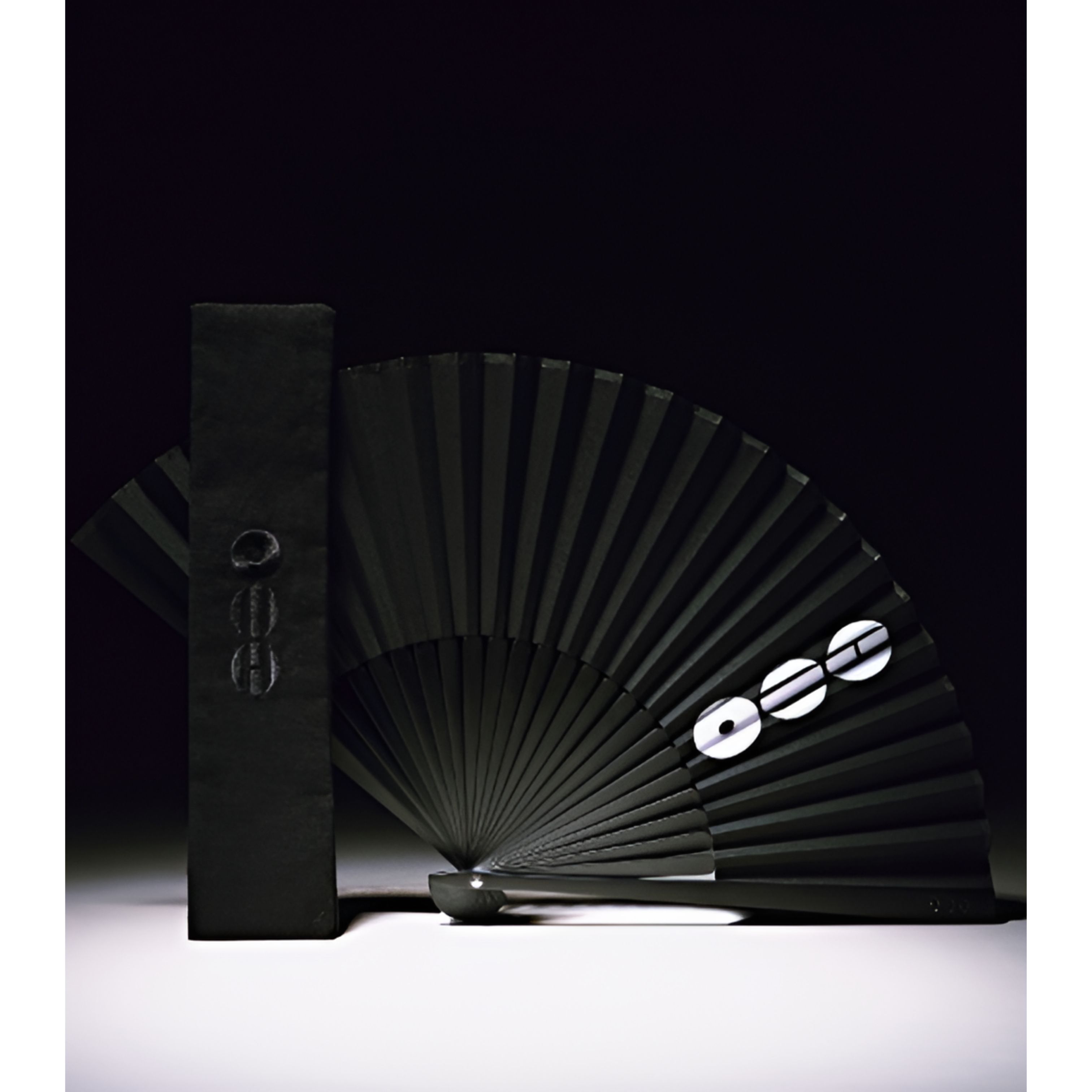 Qoo10] HYBE BTS アリラン 扇子+ポーチ付き K