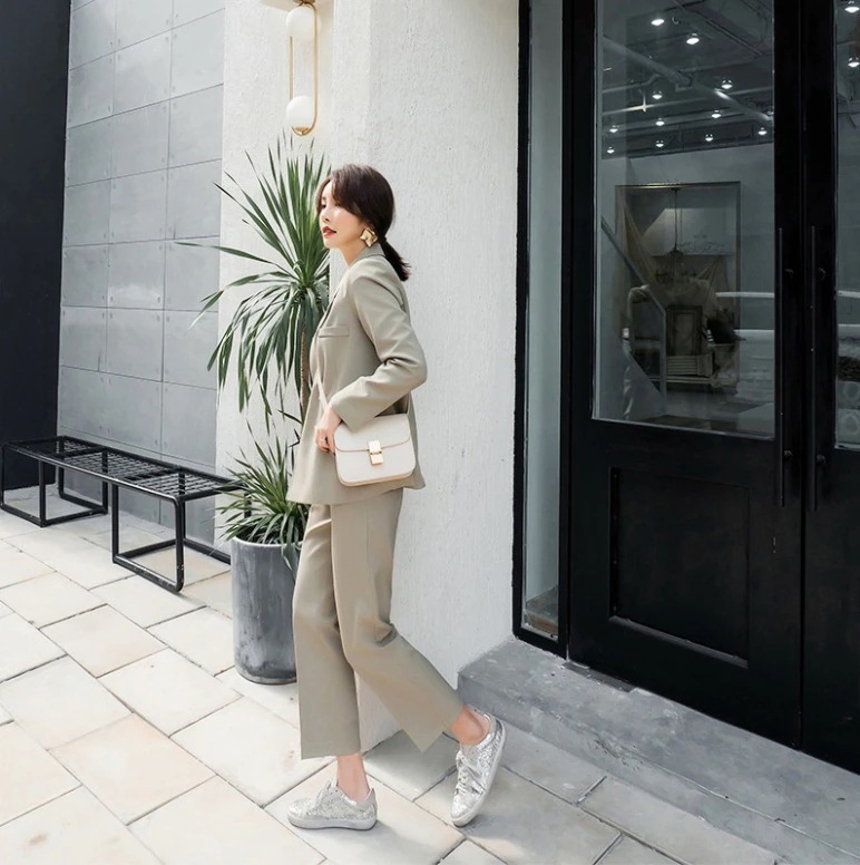 スーツパンツスーツセットアップ スーツ 【迅速な出荷】2点セット 卒業式 通勤 オフィス フォーマル パンツスーツ 事務服 スーツパンツスーツセットアップ スーツ 【迅速な出荷】2点セット 卒業式 通勤 オフィス フォーマル パンツスーツ 事務服