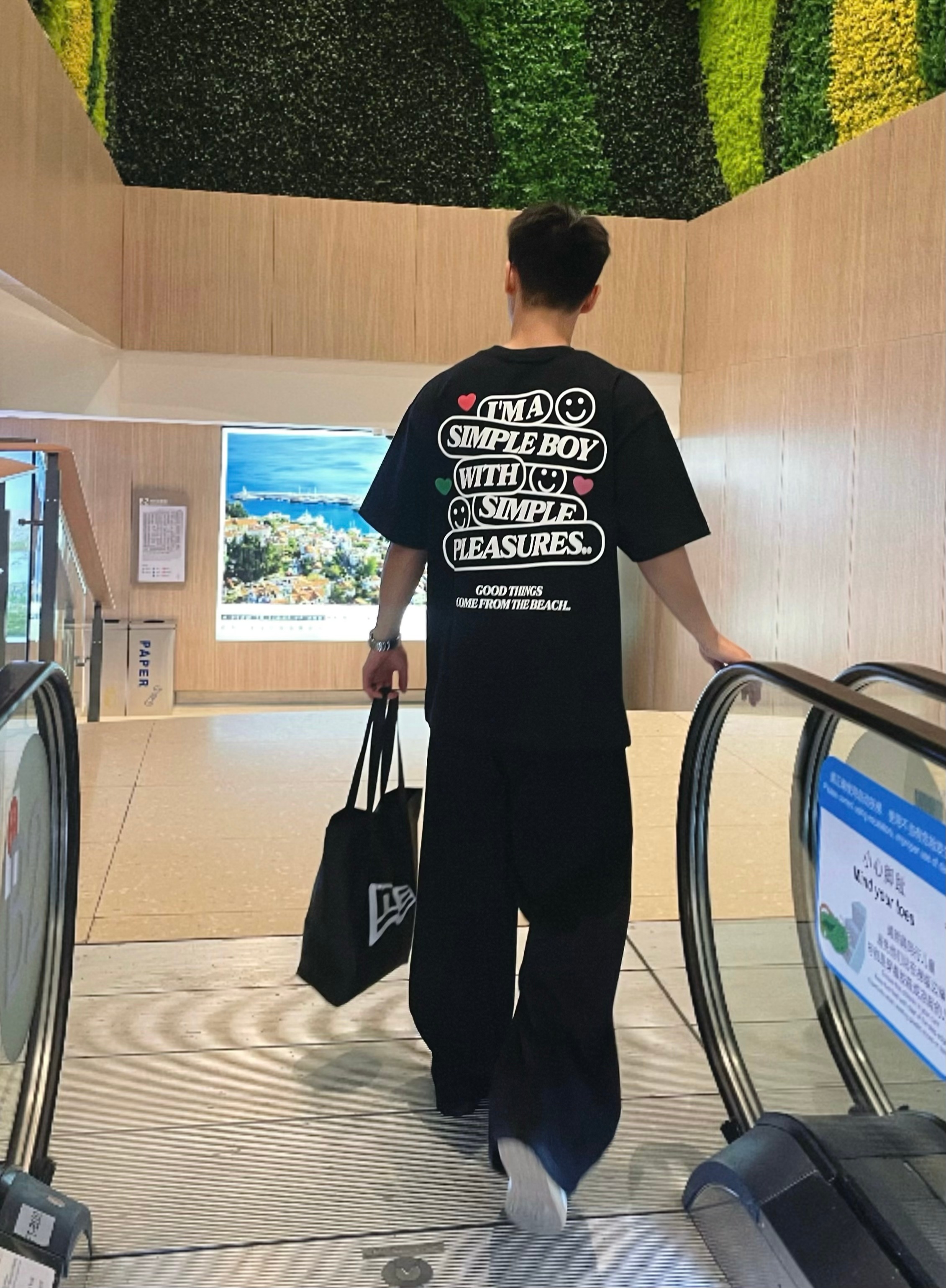 G24SST106翌日発送メンズ2024新作Tシャツカットソー丸首アメカジins風レトロ半袖トップスデザイン高級感英字ストリート大人オーバーサイズ可愛い抜け感ユニセックスブラックベージュクルーネック