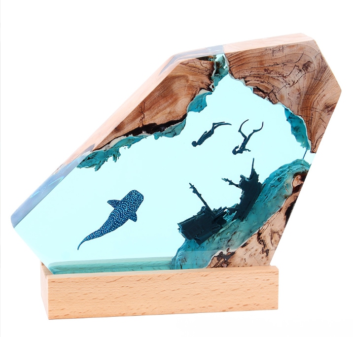 ジンベエザメ ナイトライト LEDライト テーブルランプ スタンド ベッドサイド ムードライト 樹脂装飾