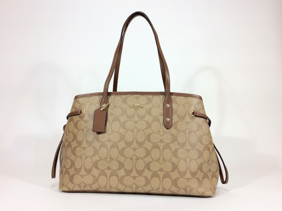 シグネチャー ショルダーバッグ PVC ブラウン F57842 【中古品】 シグネチャー ショルダーバッグ PVC ブラウン F57842 【中古品】