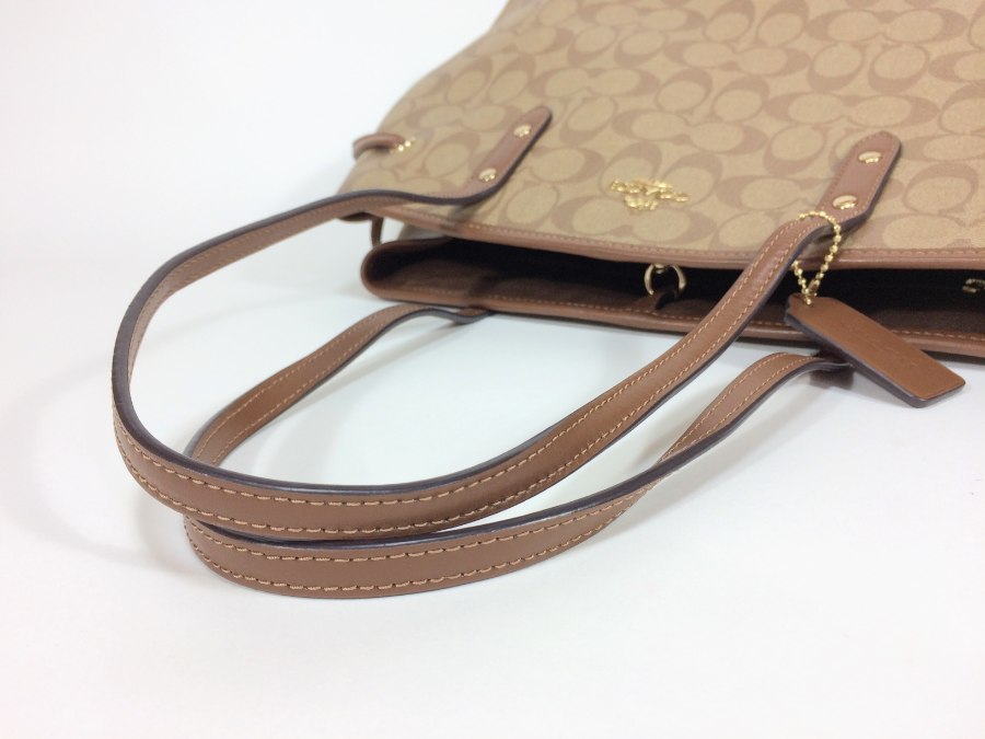 シグネチャー ショルダーバッグ PVC ブラウン F57842 【中古品】 シグネチャー ショルダーバッグ PVC ブラウン F57842 【中古品】