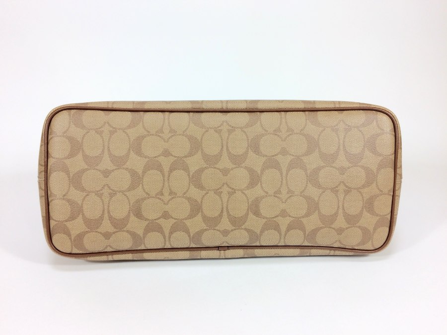 シグネチャー ショルダーバッグ PVC ブラウン F57842 【中古品】 シグネチャー ショルダーバッグ PVC ブラウン F57842 【中古品】