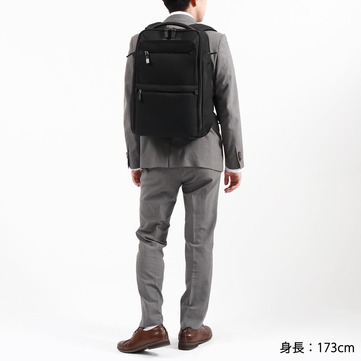 正規品5年保証 リュック メンズ ビジネスバッグ 大容量 通勤 B4 20L 2層 PC収納 15.6inch シンプル 黒 EVL-4.0 68306