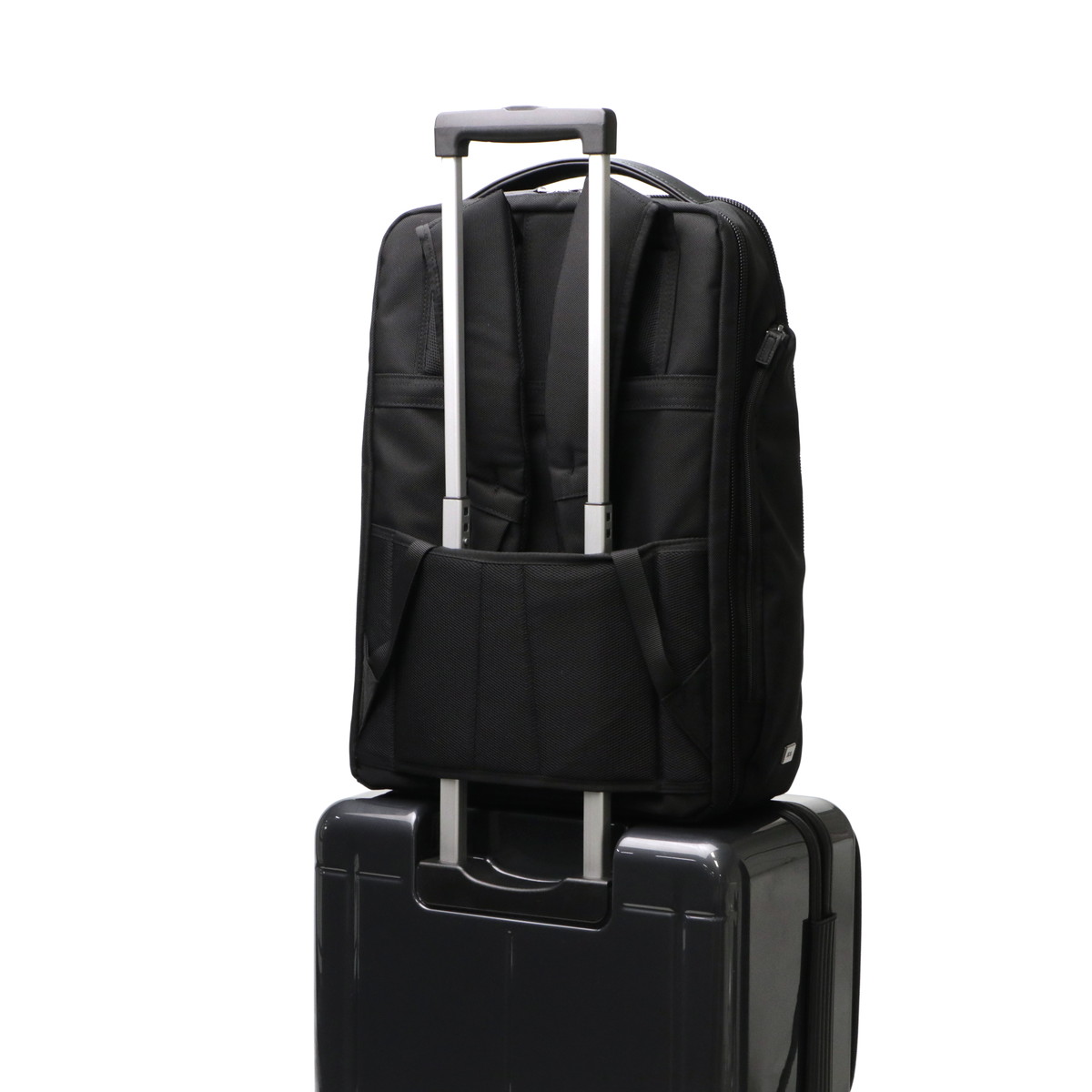 正規品5年保証 リュック メンズ ビジネスバッグ 大容量 通勤 B4 20L 2層 PC収納 15.6inch シンプル 黒 EVL-4.0 68306