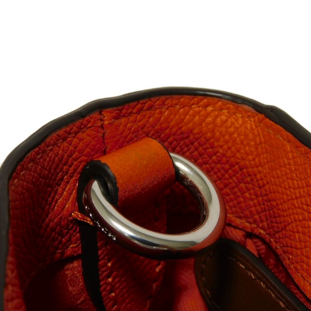 【中古】 ショルダーバッグ 現行 Cマーク Cロゴ クロスグレイン インテリア メッセンジャーバッグ シグネチャー CJ843 【中古】 ショルダーバッグ 現行 Cマーク Cロゴ クロスグレイン インテリア メッセンジャーバッグ シグネチャー CJ843