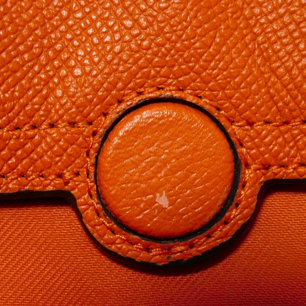 【中古】 ショルダーバッグ 現行 Cマーク Cロゴ クロスグレイン インテリア メッセンジャーバッグ シグネチャー CJ843 【中古】 ショルダーバッグ 現行 Cマーク Cロゴ クロスグレイン インテリア メッセンジャーバッグ シグネチャー CJ843