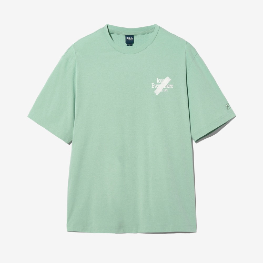 FILA クールフィーリングアイコニックグラフィックショートスリーブTシャツ (FS2RSH2106XDTM) FILA クールフィーリングアイコニックグラフィックショートスリーブTシャツ (FS2RSH2106XDTM)