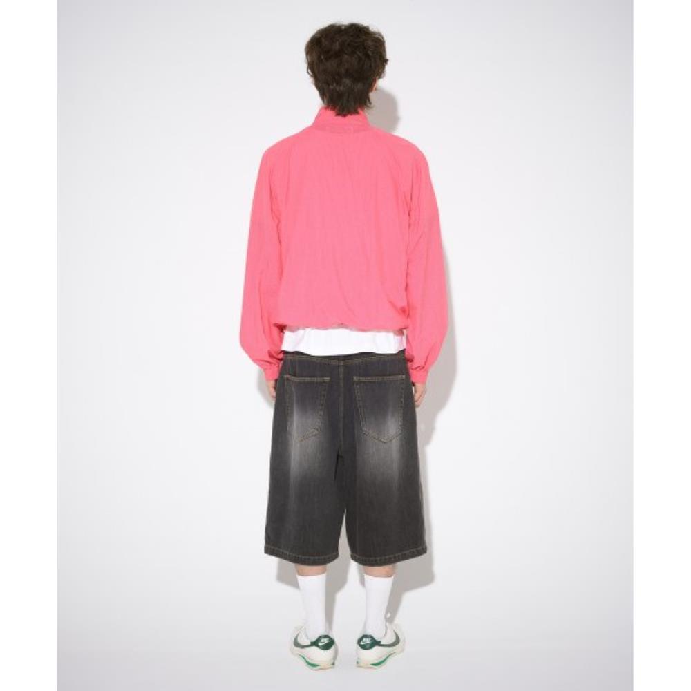 THE MUSEUM VISITOR METAL LOGO LINE RAGLAN WINDBREAKER PI