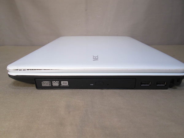 中古美品 ホワイト 白 ノートパソコン 15.6型ワイド NEC PC-LS150F26W Pentium 4GB 640GB