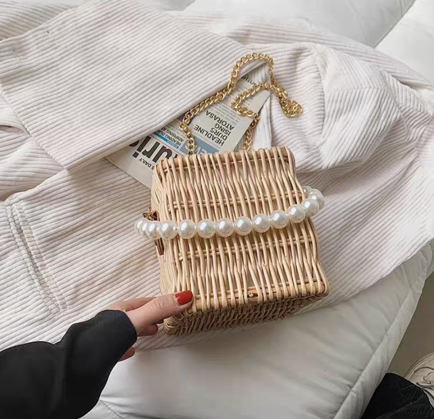 バッグ カバン 手持ち 巾着 かごバッグ 便利 軽量 自立 スクエア 四角 ラウンド 丸型 パール チェーン カゴ かわいい 大人可愛い きれいめ シンプル カジュアル 上品 お洒落 レトロ アジアン バッグ カバン 手持ち 巾着 かごバッグ 便利 軽量 自立 スクエア 四角 ラウンド 丸型 パール チェーン カゴ かわいい 大人可愛い きれいめ シンプル カジュアル 上品 お洒落 レトロ アジアン