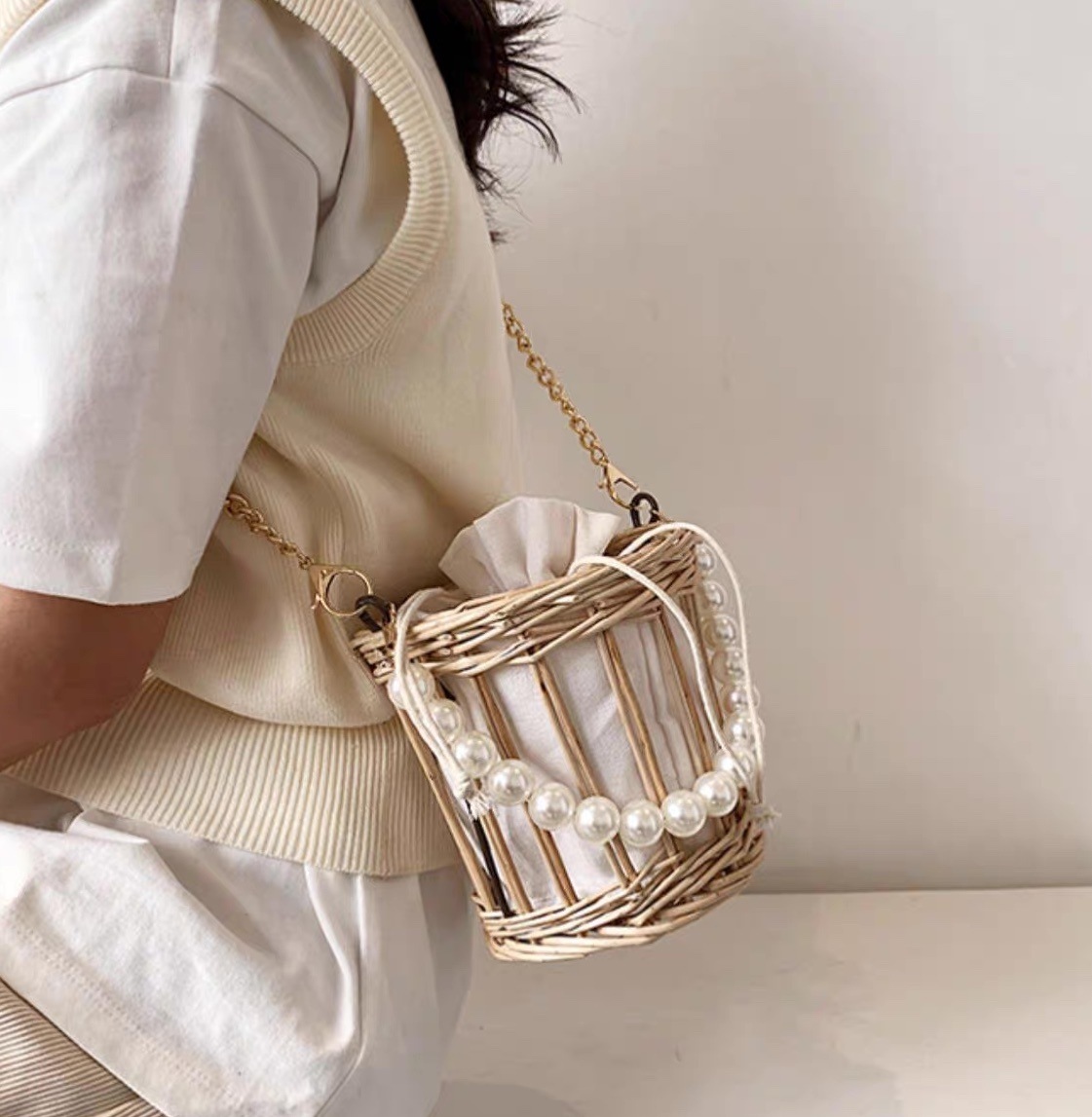 バッグ カバン 手持ち 巾着 かごバッグ 便利 軽量 自立 スクエア 四角 ラウンド 丸型 パール チェーン カゴ かわいい 大人可愛い きれいめ シンプル カジュアル 上品 お洒落 レトロ アジアン バッグ カバン 手持ち 巾着 かごバッグ 便利 軽量 自立 スクエア 四角 ラウンド 丸型 パール チェーン カゴ かわいい 大人可愛い きれいめ シンプル カジュアル 上品 お洒落 レトロ アジアン