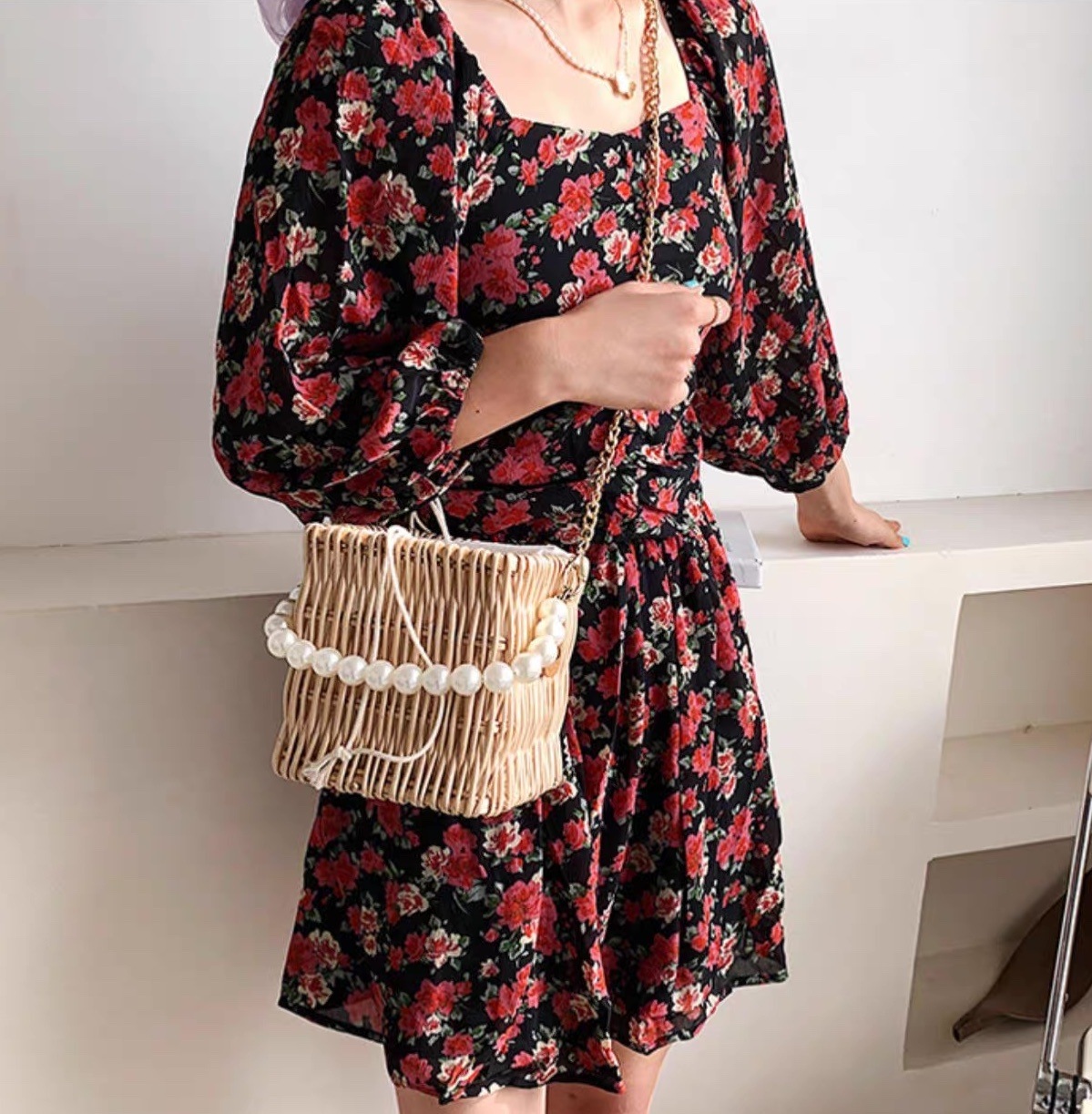 バッグ カバン 手持ち 巾着 かごバッグ 便利 軽量 自立 スクエア 四角 ラウンド 丸型 パール チェーン カゴ かわいい 大人可愛い きれいめ シンプル カジュアル 上品 お洒落 レトロ アジアン バッグ カバン 手持ち 巾着 かごバッグ 便利 軽量 自立 スクエア 四角 ラウンド 丸型 パール チェーン カゴ かわいい 大人可愛い きれいめ シンプル カジュアル 上品 お洒落 レトロ アジアン