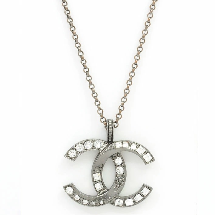 【美品】シャネル ビジュー ココマーク ガンメタカラー ラインストーン 【ペンダント】 【美品】シャネル ビジュー ココマーク ガンメタカラー ラインストーン 【ペンダント】