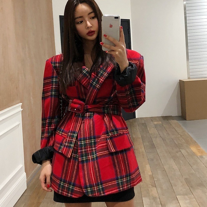 アウター ジャケット レディース 秋冬 かわいい 暖かい ショート丈 ミドル丈 長袖 襟付き スリム 細身 ウエストマーク ウエストリボン ポケット 前開き 色展開 赤 レッド サイズ S M L ジ アウター ジャケット レディース 秋冬 かわいい 暖かい ショート丈 ミドル丈 長袖 襟付き スリム 細身 ウエストマーク ウエストリボン ポケット 前開き 色展開 赤 レッド サイズ S M L ジ