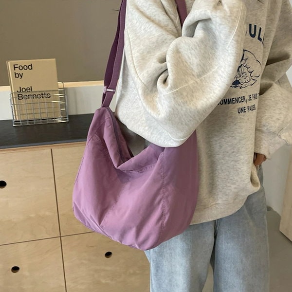 Qoo10] シャカ 撥水 ミニショルダーバッグ 薄手 軽量