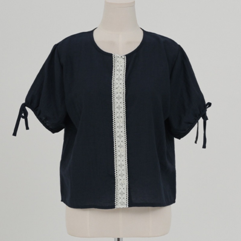 クリック&ファニーショレットリボンリネン刺繍ブラウス クリック&ファニーショレットリボンリネン刺繍ブラウス