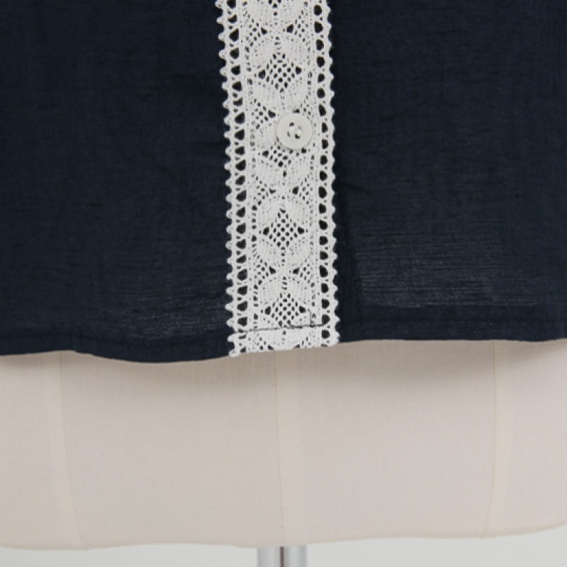 クリック&ファニーショレットリボンリネン刺繍ブラウス クリック&ファニーショレットリボンリネン刺繍ブラウス