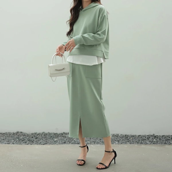 新品 レディース ラッセルノ パーカー スカート セット サイズM相当 グリーン セットアップ パーカー スカートセット[品番：XL000002891]｜SLENDER