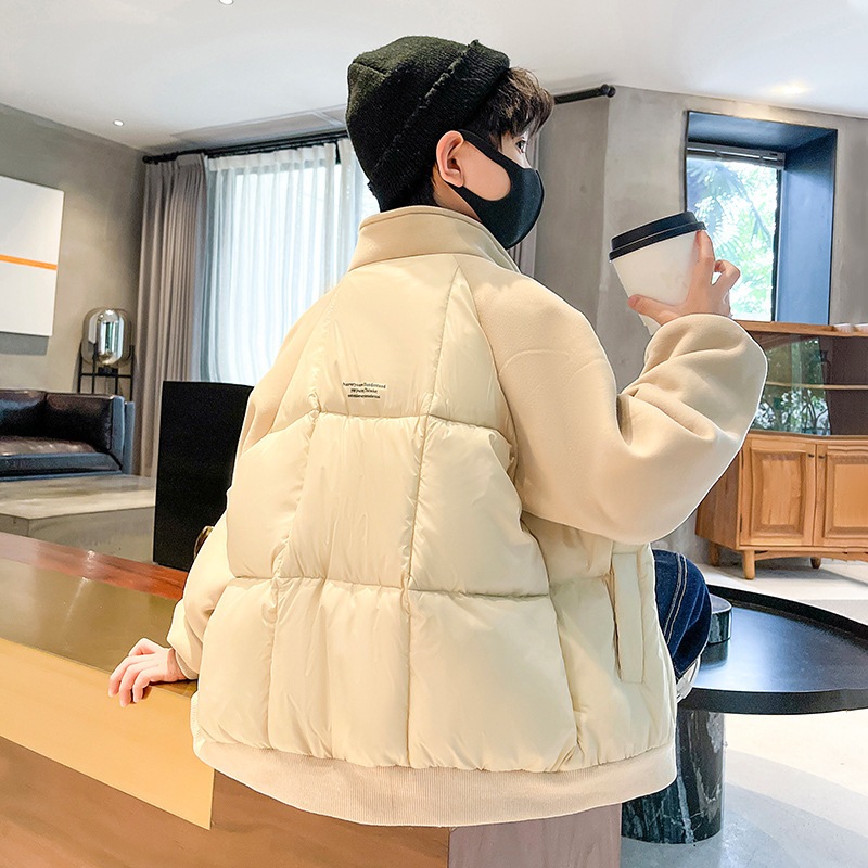 男の子ダウンジャケット2023新しい中型と大型子供用冬ショートコットンジャケット学校制服アーティファクト子供用厚みのあるキルティングジャケット 男の子ダウンジャケット2023新しい中型と大型子供用冬ショートコットンジャケット学校制服アーティファクト子供用厚みのあるキルティングジャケット