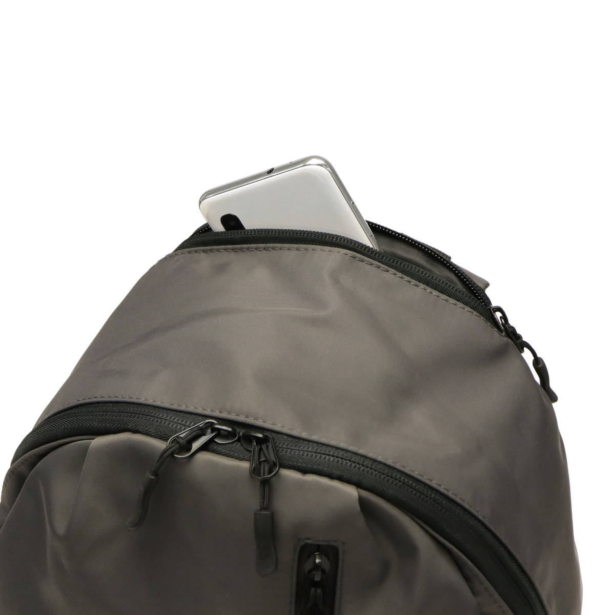 リュック 12ポケットデイパック パソコン A4 リュックサック 軽量 通勤 通学 旅行 撥水 女子 レディース 251-KESF204 リュック 12ポケットデイパック パソコン A4 リュックサック 軽量 通勤 通学 旅行 撥水 女子 レディース 251-KESF204