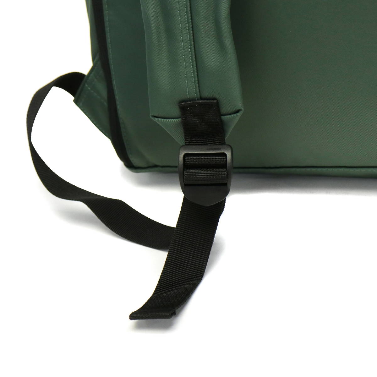 リュック 12ポケットデイパック パソコン A4 リュックサック 軽量 通勤 通学 旅行 撥水 女子 レディース 251-KESF204 リュック 12ポケットデイパック パソコン A4 リュックサック 軽量 通勤 通学 旅行 撥水 女子 レディース 251-KESF204