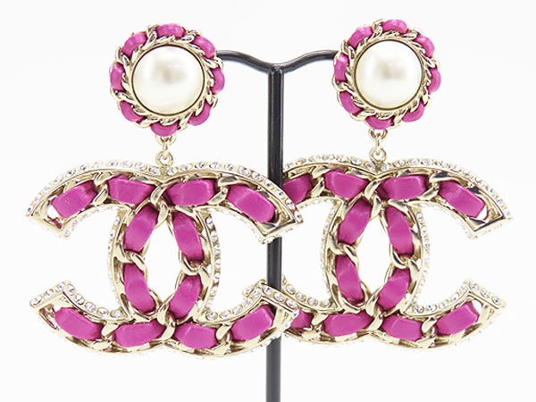 シャネル ピンク ラインストーン シャンパンゴールド 刻印あり シャネル ココマーク GP×ラインストーン ブローチ 02P シャンパン