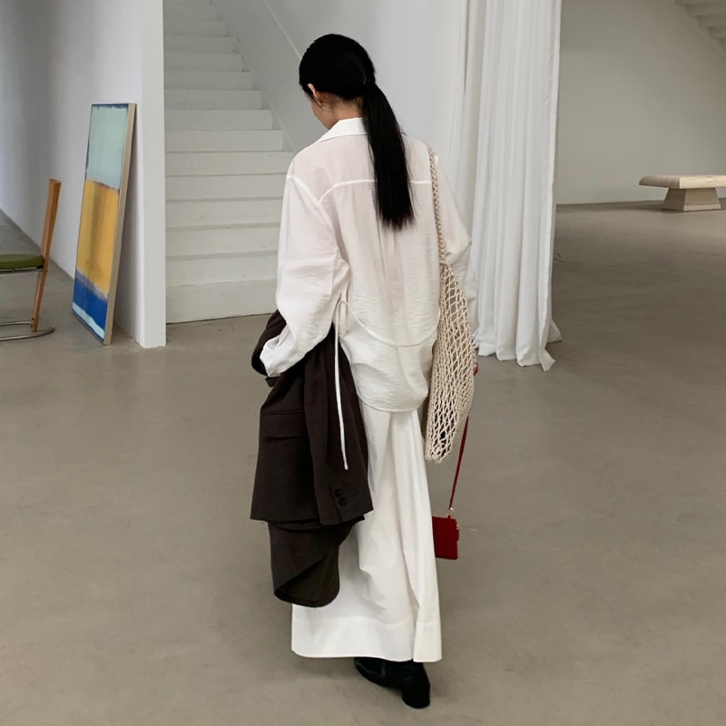 文芸感のある襟のパッチワークシャツ女性25春の新気質ゆったり系ベルトで着痩せしたトップス24639