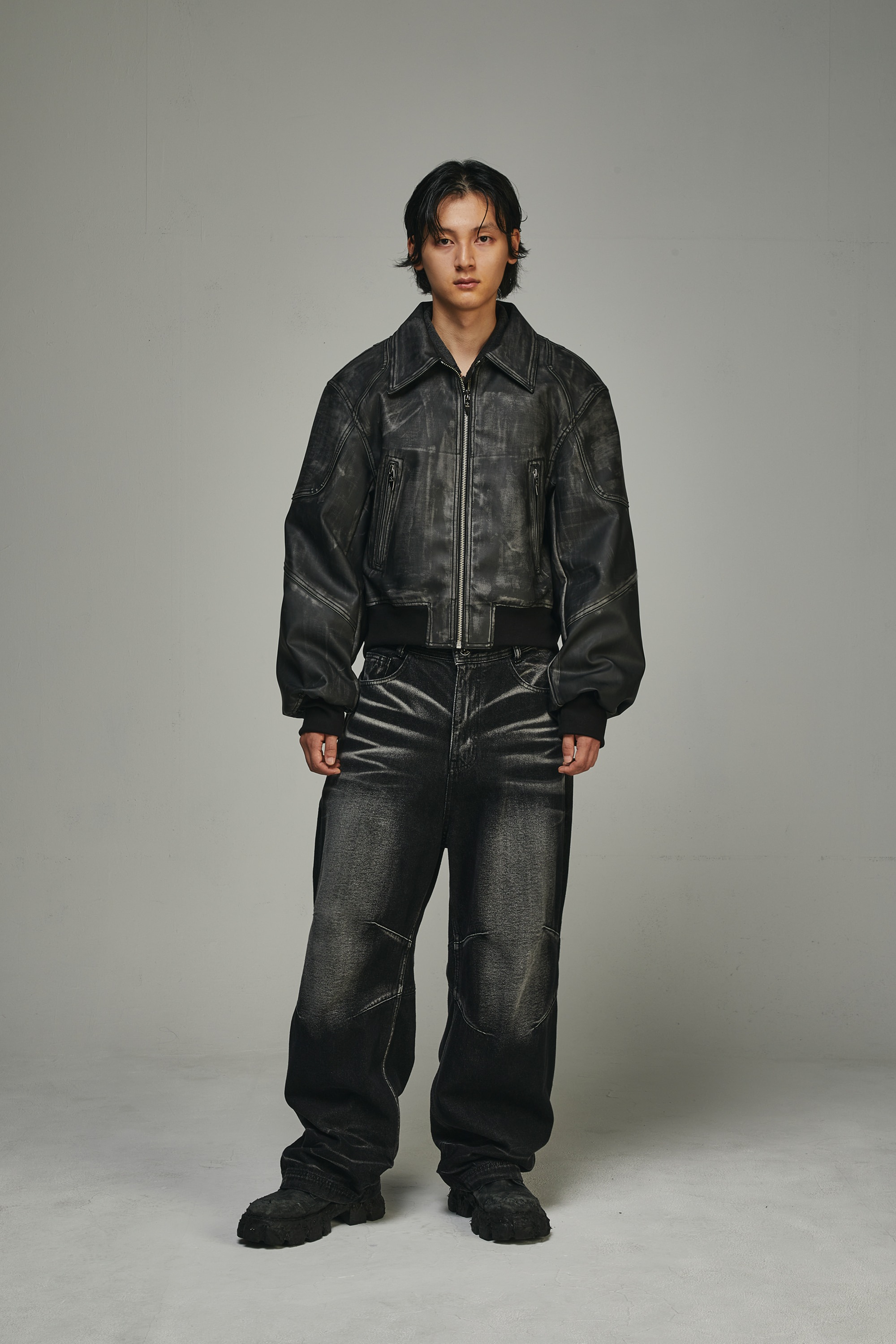 【BLR】 EMBOSSED WAVE WASHING WIDE DENIM PANTS BLACK 【BLR】 EMBOSSED WAVE WASHING WIDE DENIM PANTS BLACK