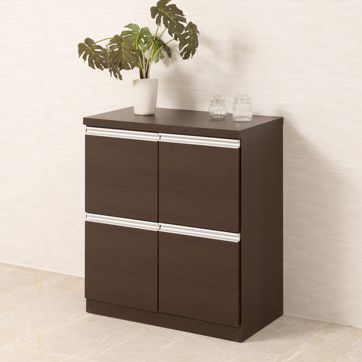 キャビネット 幅73cm 4枚扉タイプ 日本製 完成品 ラック スクエア 収納棚 リビングボード A4対応 ラインハンドル 本棚 収納 リビング収納 小物整理 国産 扉付 木製 ホワイト キャビネット 幅73cm 4枚扉タイプ 日本製 完成品 ラック スクエア 収納棚 リビングボード A4対応 ラインハンドル 本棚 収納 リビング収納 小物整理 国産 扉付 木製 ホワイト