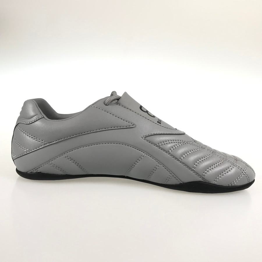 ZEN 617539 レディース スニーカー iz【中古】 ZEN 617539 レディース スニーカー iz【中古】