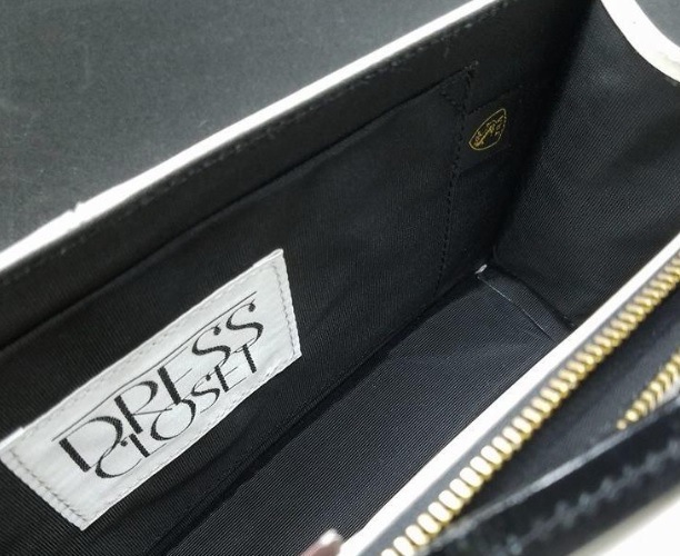 CROCODILE DS-001 DRESS CLOSET クロコダイル ドレスクローゼット クラッチバッグ/セカンドバッグ クロコダイル革/レザー 艶有ブラック/ホワイト/ゴールド CROCODILE DS-001 DRESS CLOSET クロコダイル ドレスクローゼット クラッチバッグ/セカンドバッグ クロコダイル革/レザー 艶有ブラック/ホワイト/ゴールド