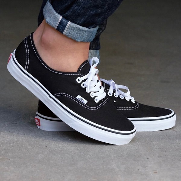 Vans Pop Cush スニーカー 黒/白　23.5㌢ Vans Pop Cush - Men Size US 7M - Skateboarding Black & White