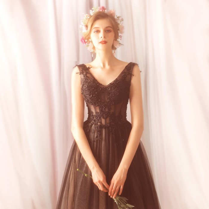 ロングドレス カラードレス パーティードレス ウェディングドレス 発表会 黒 大きいサイズ 結婚式