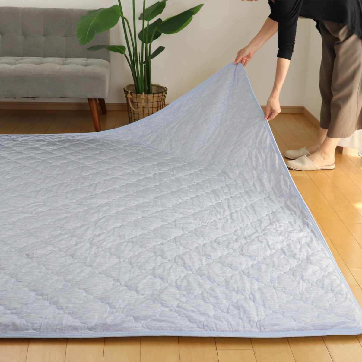 ラグ ラグパット 接触冷感 ピタ―ら 185x240cm 3畳 マット ラグマット ひんやりマット 長方形 冷感生地 ズレない 単品 ひんやり 清涼感 接触冷感素材 ズレにくい 洗濯できる ラグ ラグパット 接触冷感 ピタ―ら 185x240cm 3畳 マット ラグマット ひんやりマット 長方形 冷感生地 ズレない 単品 ひんやり 清涼感 接触冷感素材 ズレにくい 洗濯できる