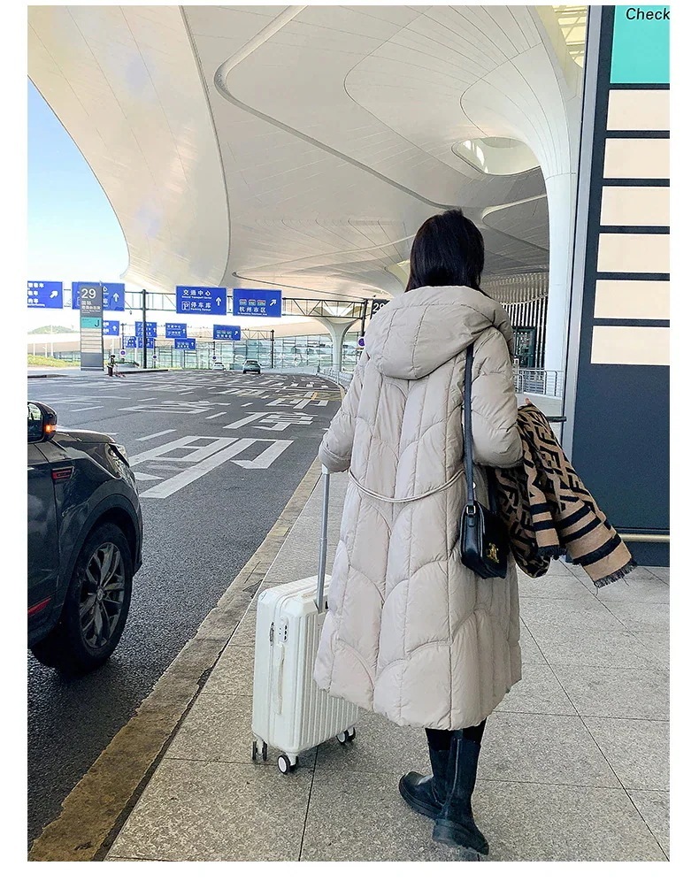 3色人気2025秋冬 新作 厚手 ジャケット 着痩せ 防寒 トップス 大きいサイズ暖かい ゆったり レディース 軽量ダウン混綿福袋 ダウンジャケット