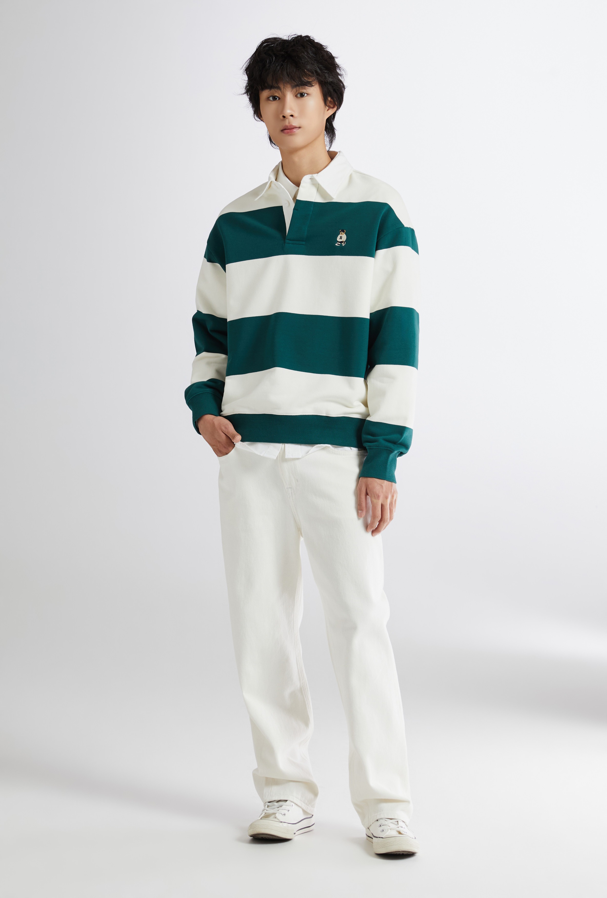 (Woody) Rugby Sweatshirt 2色 新商品 韓国人気 男女共用 カップルアイテム 肝節期 韓国ファッション ストリートファッション (Woody) Rugby Sweatshirt 2色 新商品 韓国人気 男女共用 カップルアイテム 肝節期 韓国ファッション ストリートファッション