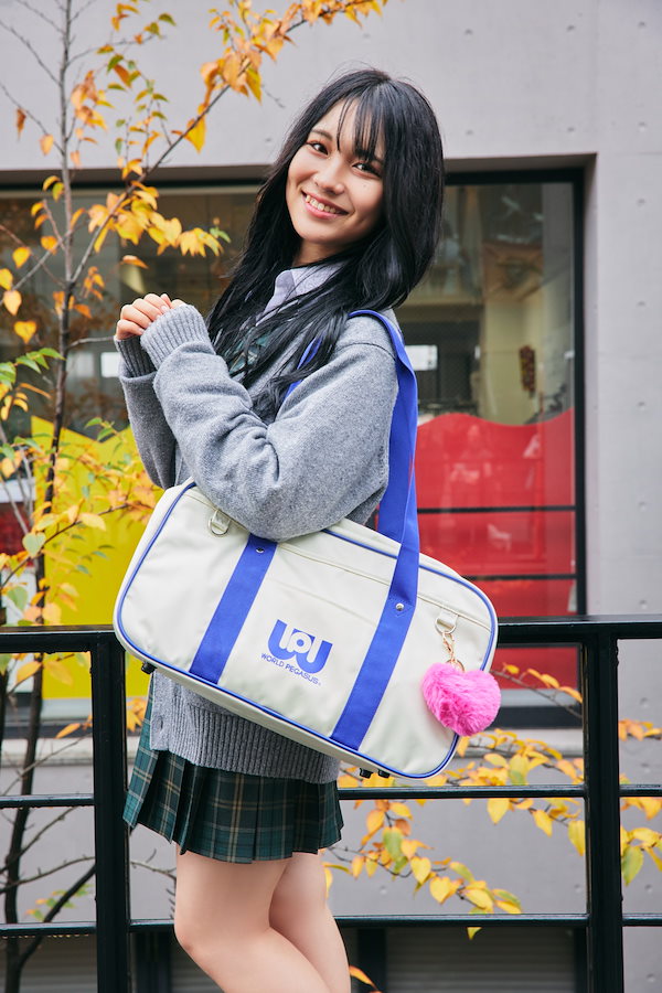 WORLD PEGASUS ブラックバッグ WORLD PEGASUS スクールバッグ ブラック 黒×ピンク ワールド