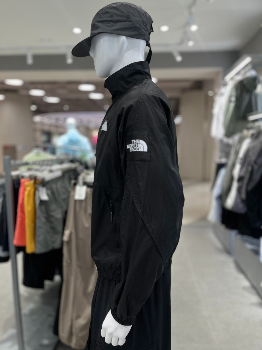 Qoo10] ザノースフェイス NJ3LS09 WHITE LABEL