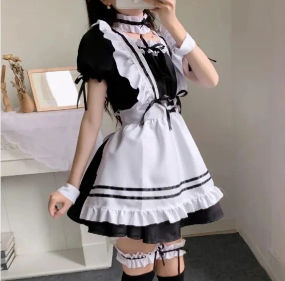 女性のための黒のロリータドレス コスプレ衣装 愛らしい ピンク ハロウィーンの服 新しいコレクション 女性のための黒のロリータドレス コスプレ衣装 愛らしい ピンク ハロウィーンの服 新しいコレクション