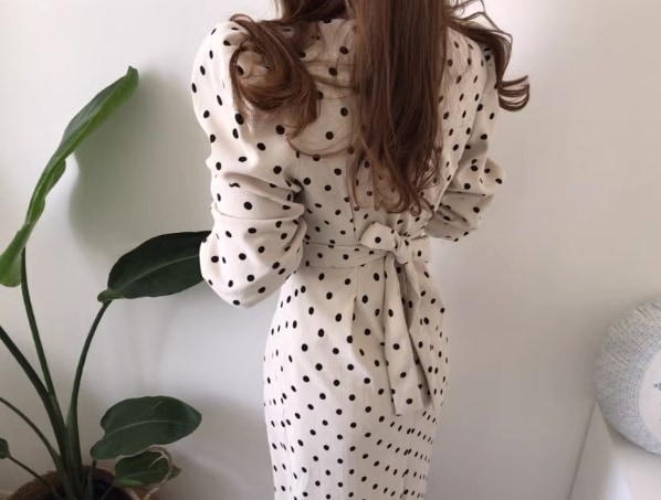 スカート ワンピース ロングスカート タイトスカート 膝下 ミモレ ミモレ丈 ロング ロング丈 袖あり パフスリーブ Vネック 襟なし タイト 細身 ストレート Iライン きれいめ 大人 上品 スカート ワンピース ロングスカート タイトスカート 膝下 ミモレ ミモレ丈 ロング ロング丈 袖あり パフスリーブ Vネック 襟なし タイト 細身 ストレート Iライン きれいめ 大人 上品