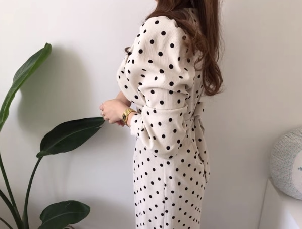 スカート ワンピース ロングスカート タイトスカート 膝下 ミモレ ミモレ丈 ロング ロング丈 袖あり パフスリーブ Vネック 襟なし タイト 細身 ストレート Iライン きれいめ 大人 上品 スカート ワンピース ロングスカート タイトスカート 膝下 ミモレ ミモレ丈 ロング ロング丈 袖あり パフスリーブ Vネック 襟なし タイト 細身 ストレート Iライン きれいめ 大人 上品