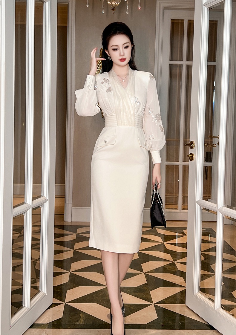 【JY.上品】 2025秋冬新品 Vネック ドッキング 長袖 フリル ドレス パーティー キャバ 大人 同窓会 披露宴 卒業式 結婚式 演奏会 ウェディング 二次会 メガ割 【JY.上品】 2025秋冬新品 Vネック ドッキング 長袖 フリル ドレス パーティー キャバ 大人 同窓会 披露宴 卒業式 結婚式 演奏会 ウェディング 二次会 メガ割