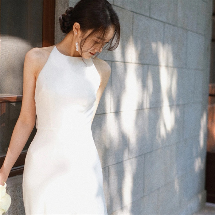 ホワイト ウェディングドレス Aライン  ロングドレス ウェディングドレス パーティードレス 二次会ドレス ブライダル 撮影 S/M/L/XL/2XL レディース ドレス  トレーン 背が露出 ホワイト ウェディングドレス Aライン  ロングドレス ウェディングドレス パーティードレス 二次会ドレス ブライダル 撮影 S/M/L/XL/2XL レディース ドレス  トレーン 背が露出